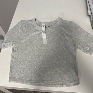 BNWOT Lululemon Crop Tee